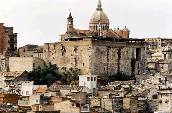 Il castello prima del restauro