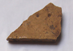 Frammento di pavimento maiolicato ritrovato nel castello di Favara