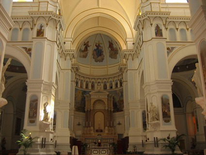 La navata maggiore della madrice