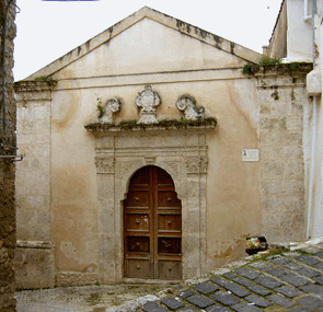 Facciata principale della chiesa di S. Nicola