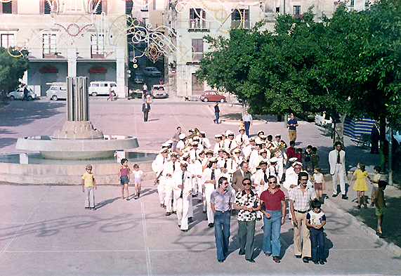 Festa di San Giuseppe anni "70 del sec. scorso - Banda musicale con comitato