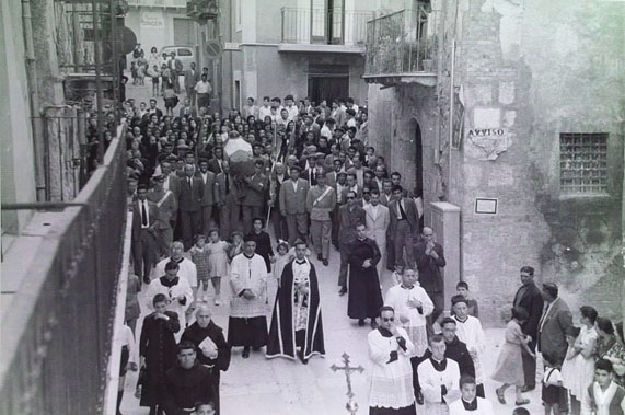 Anno 1955 - Rientro della salma del soldato Antonio Tragna