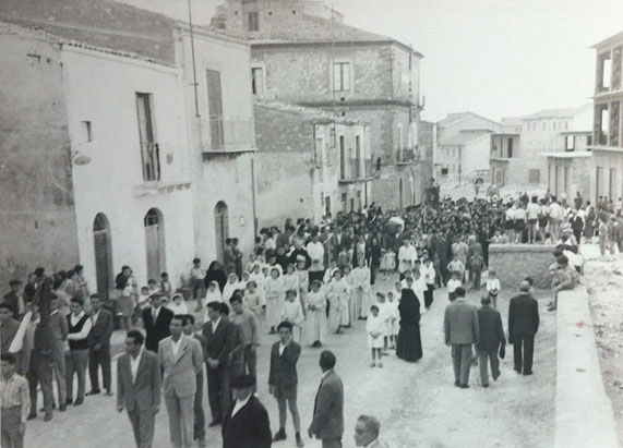 Anno 1955 - Rientro della salma del soldato Antonio Tragna