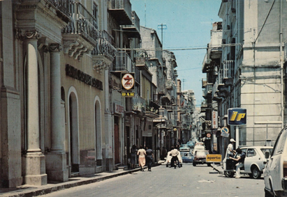 Incrocio piazza Vespri/corso V. Emanuele anni "70 del XX sec.